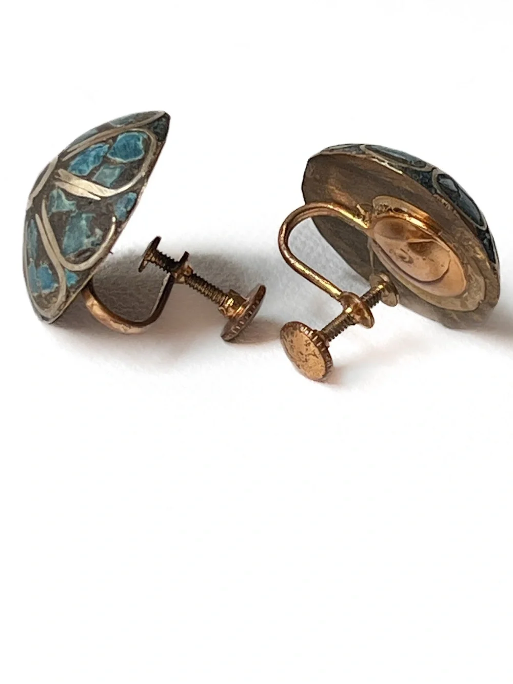 Vintage Inlaid Mosaic Turquoise Chip Brass Dome Screw Back Earrings